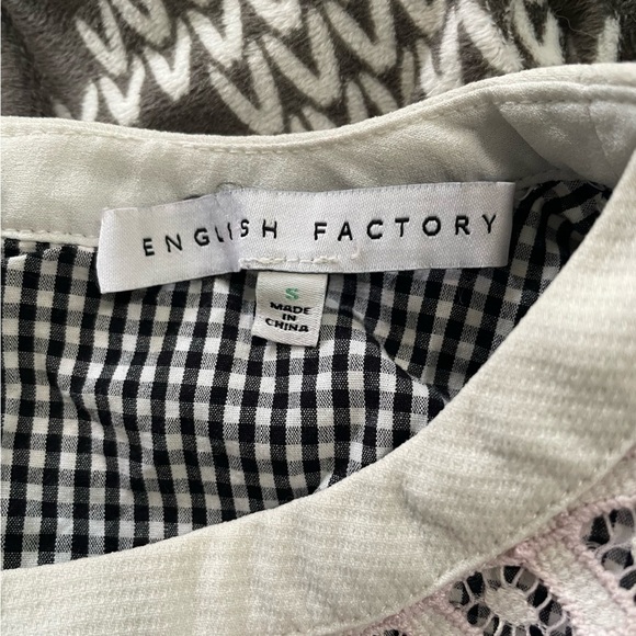 English Factory Lace and Gingham Cropped Blouse Small - Picture 4 of 6